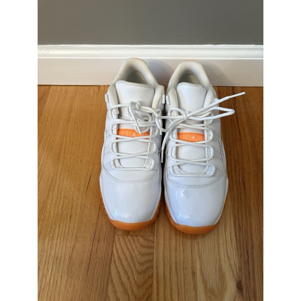 Nike Air Jordan 11 Retro Low GS 580521-139 Citrus Size 6.5Y 2015 White